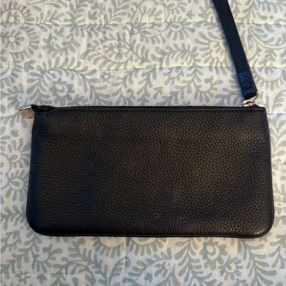 Gucci Soho Leather Wristlet Clutch – Black Pebbled Leather - Picture 2 of 7